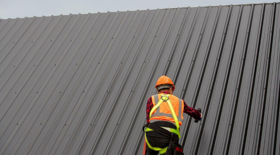 Professional residential roofers in Grass Valley, OR